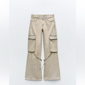 NWT ZARA mid-rise TRF cargo jeans